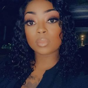 Meet your Posher, Rachelle